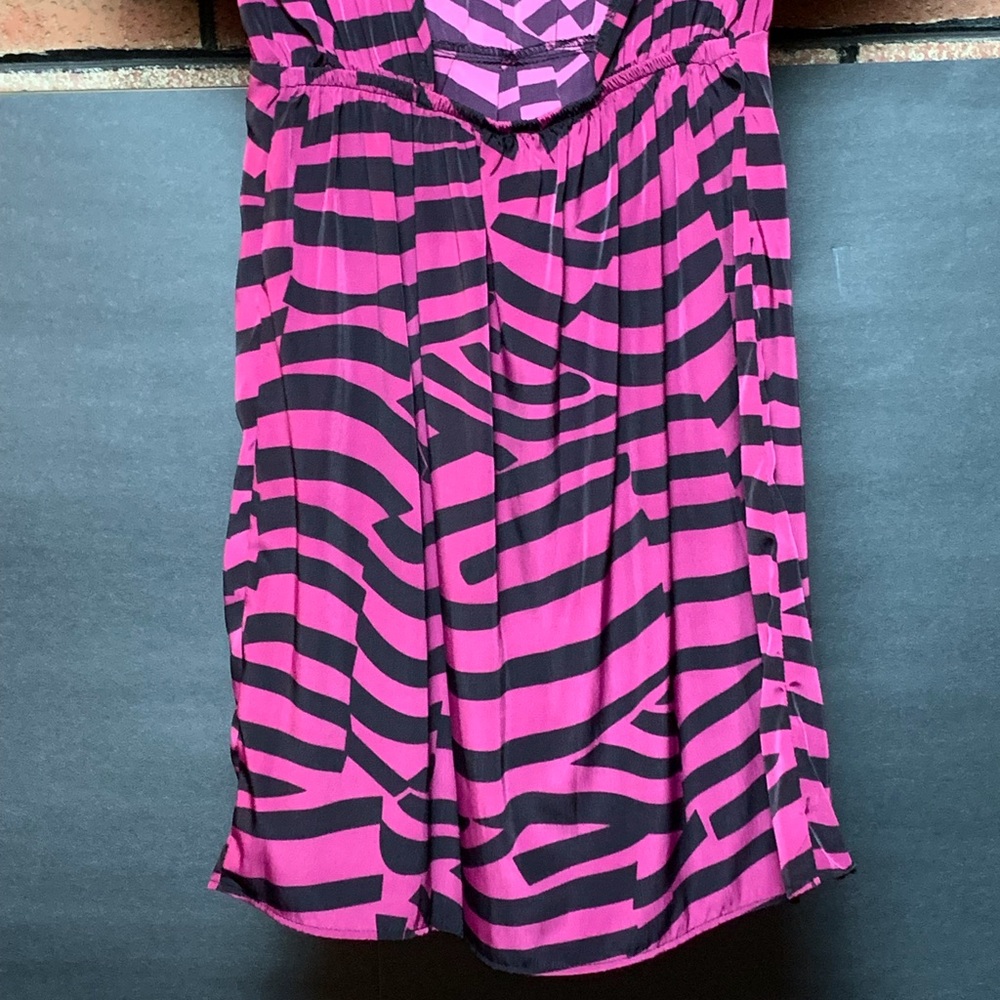 Prevett Short Sleeve Romper SZ - S - Picture 6 of 8